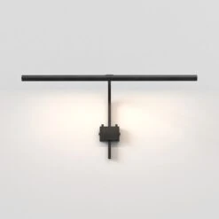 Astro Mondrian 600 LED Picture Light - Matt Black